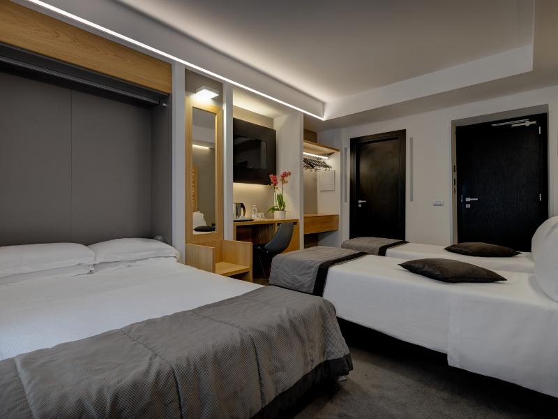 Rome Art Hotel - Oda