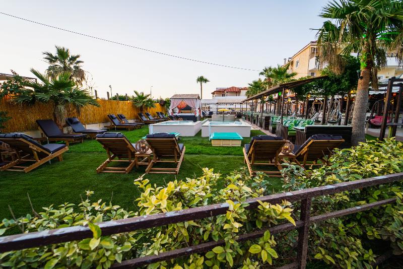 DESPINA APARTHOTEL BY PHILOXENIA HOTEL & SPA - Bar