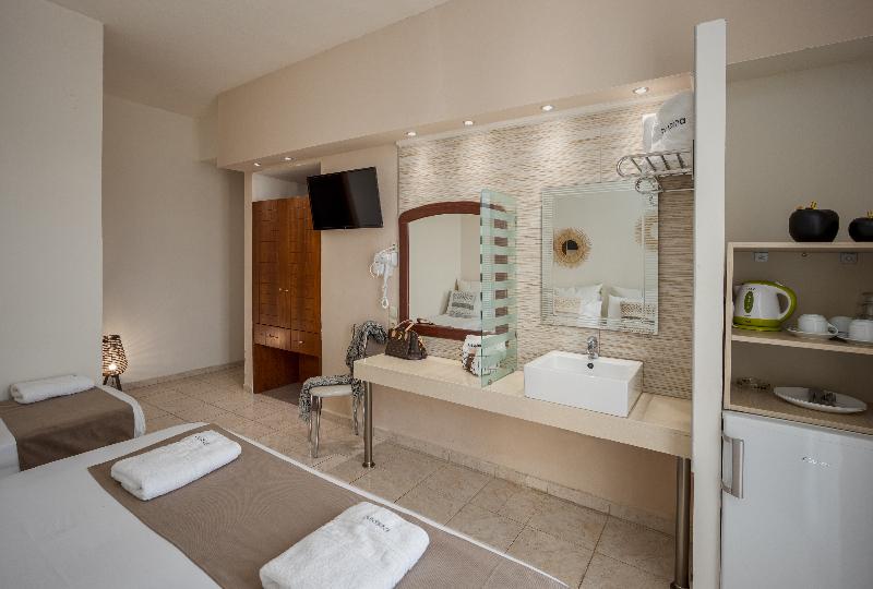 DESPINA APARTHOTEL BY PHILOXENIA HOTEL & SPA - Oda