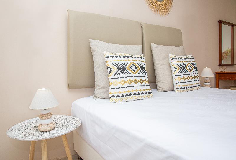 DESPINA APARTHOTEL BY PHILOXENIA HOTEL & SPA - Oda