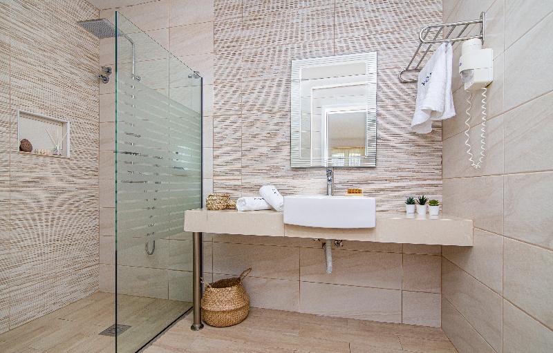 DESPINA APARTHOTEL BY PHILOXENIA HOTEL & SPA - Oda