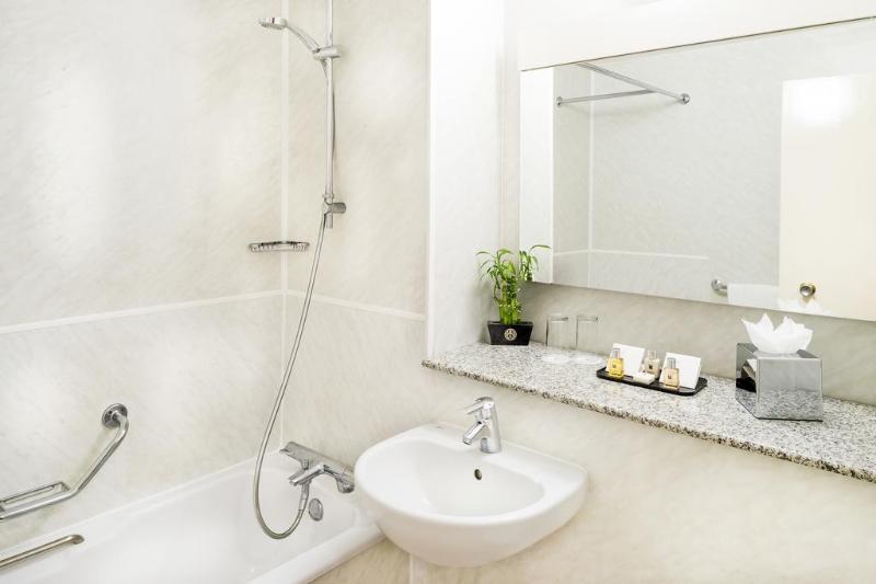 Copthorne Tara Hotel London Kensington - Oda