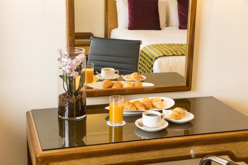 Copthorne Tara Hotel London Kensington - Oda