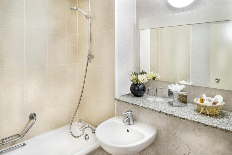 Copthorne Tara Hotel London Kensington - Oda