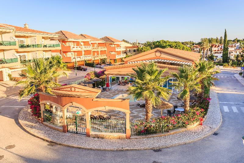 Lakeside Country Club - Teras