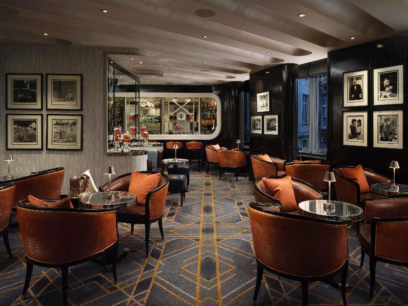 The Savoy - A Fairmont Hotel - Bar