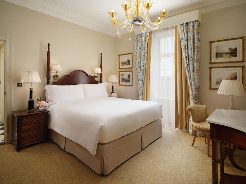 The Savoy - A Fairmont Hotel - Oda