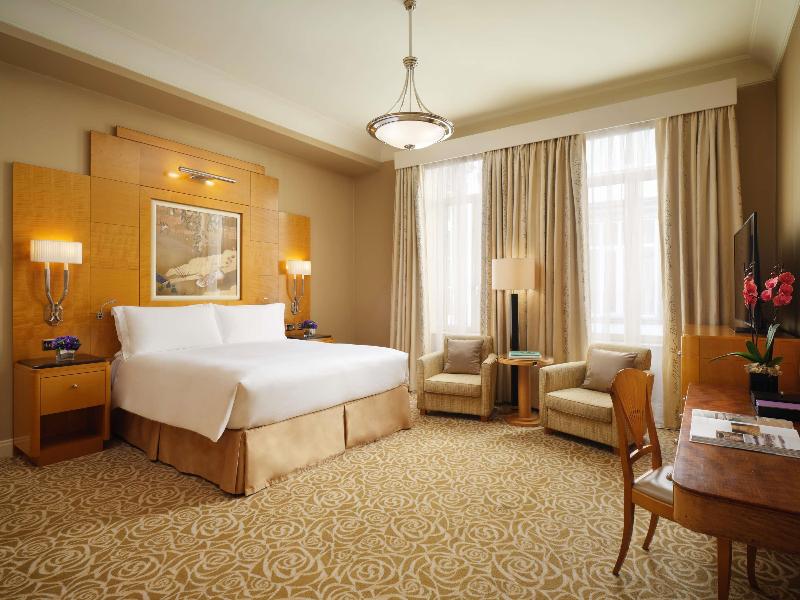 The Savoy - A Fairmont Hotel - Oda