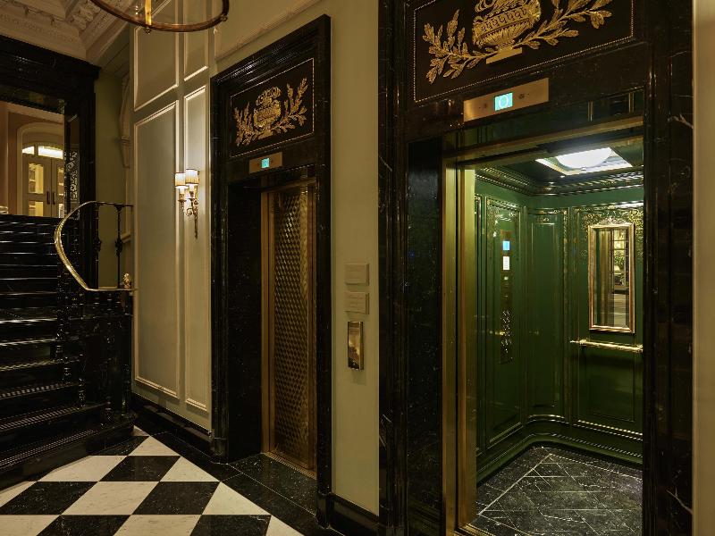 The Savoy - A Fairmont Hotel - Oda