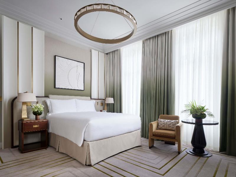 The Savoy - A Fairmont Hotel - Oda