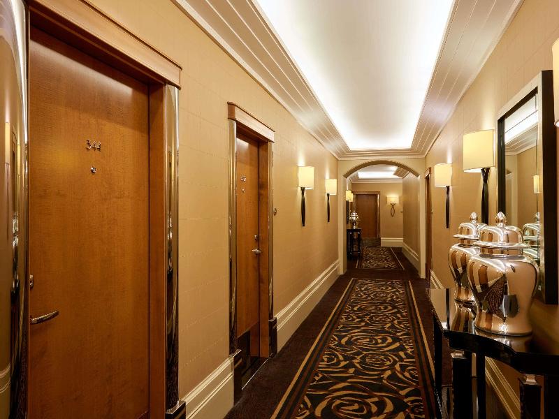 The Savoy - A Fairmont Hotel - Oda