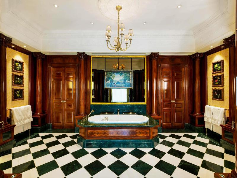 The Savoy - A Fairmont Hotel - Oda