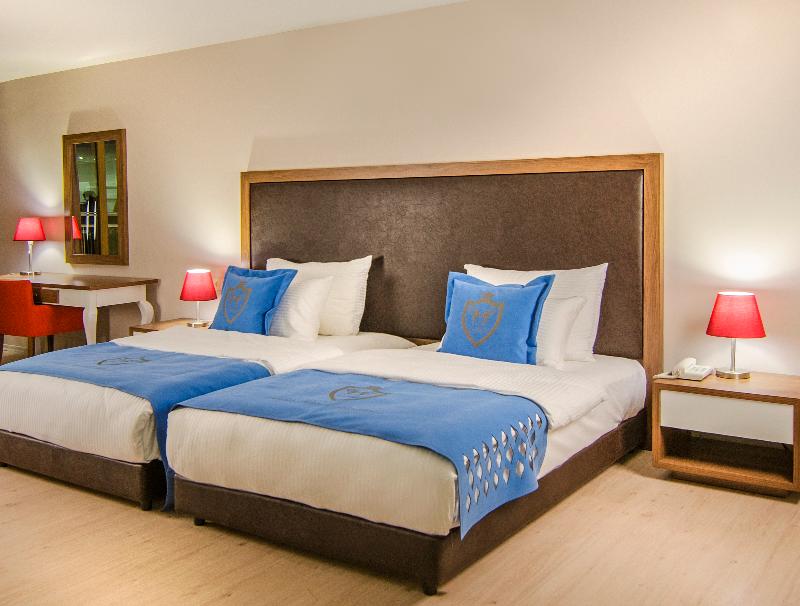 Ladies Beach Suite Hotel - Oda
