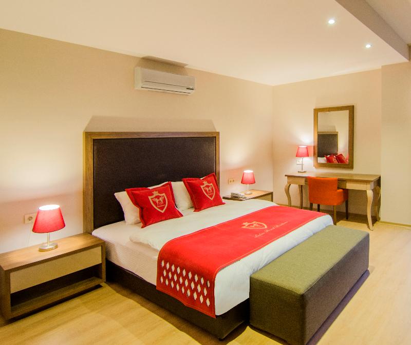 Ladies Beach Suite Hotel - Oda