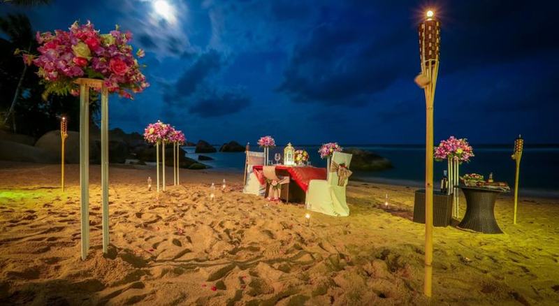 Royal Beach Boutique Resort & Spa (SHA Extra+) - Restoran