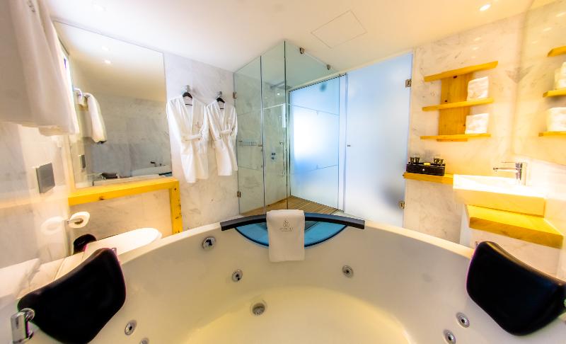 The Ciao Stelio Deluxe Hotel - Oda