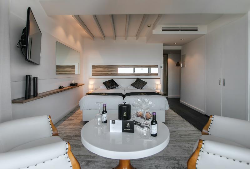 The Ciao Stelio Deluxe Hotel - Oda