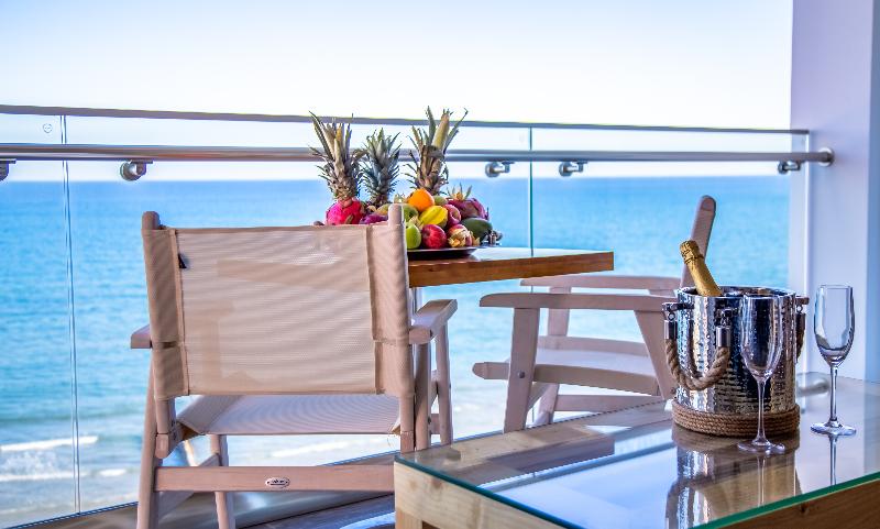 The Ciao Stelio Deluxe Hotel - Oda