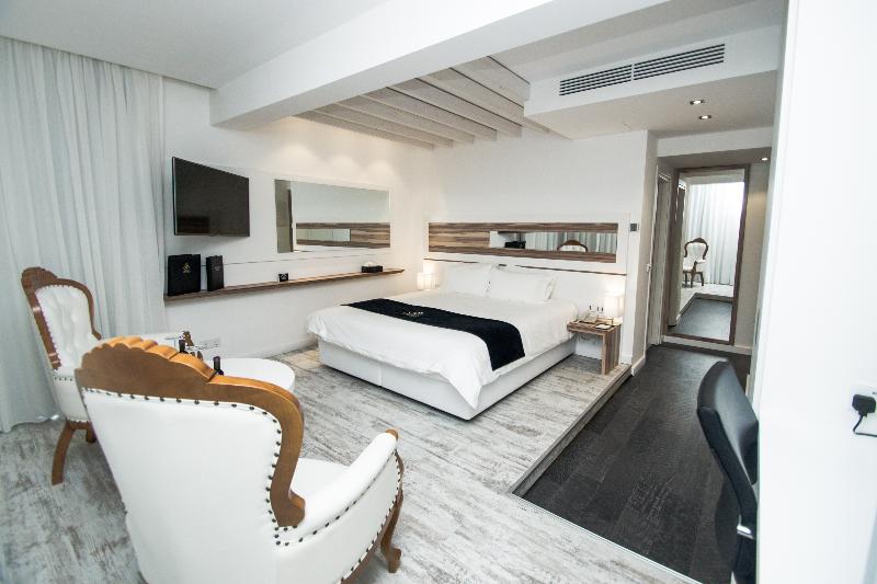 The Ciao Stelio Deluxe Hotel - Oda