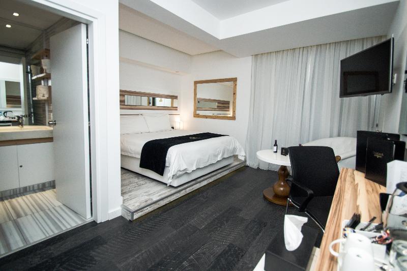 The Ciao Stelio Deluxe Hotel - Oda