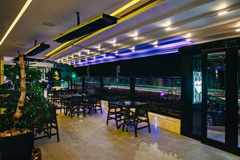 The Ciao Stelio Deluxe Hotel - Teras
