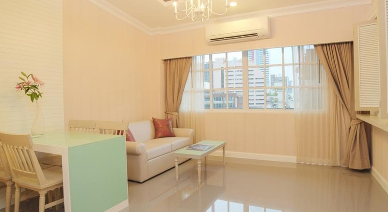 The Raya Surawong Bangkok - Oda