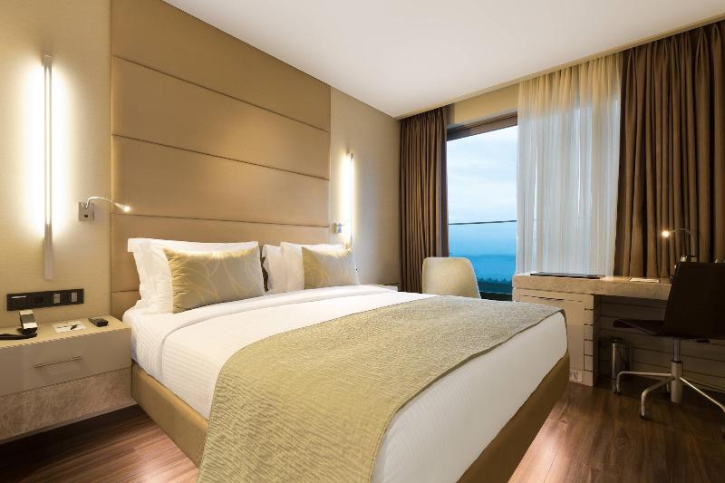 AC Istanbul Macka - Genel