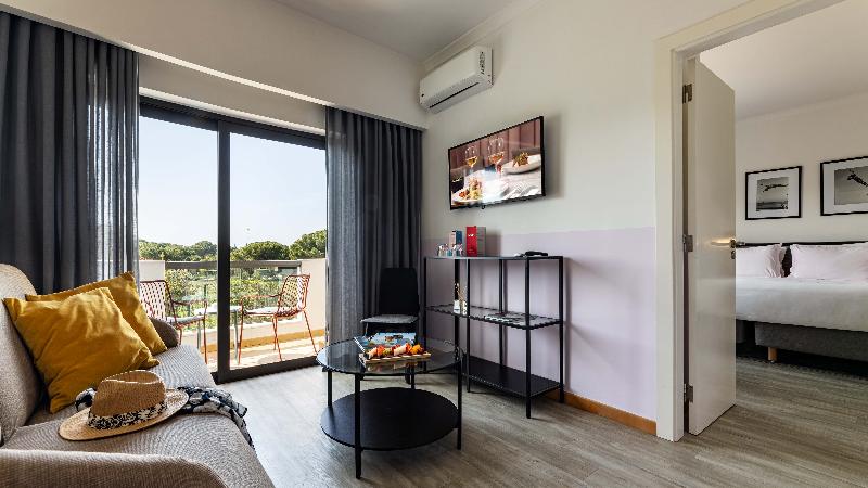 The Magnolia Hotel - Oda