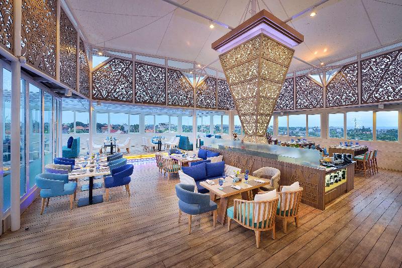 de Vins Sky Hotel Seminyak - Restoran