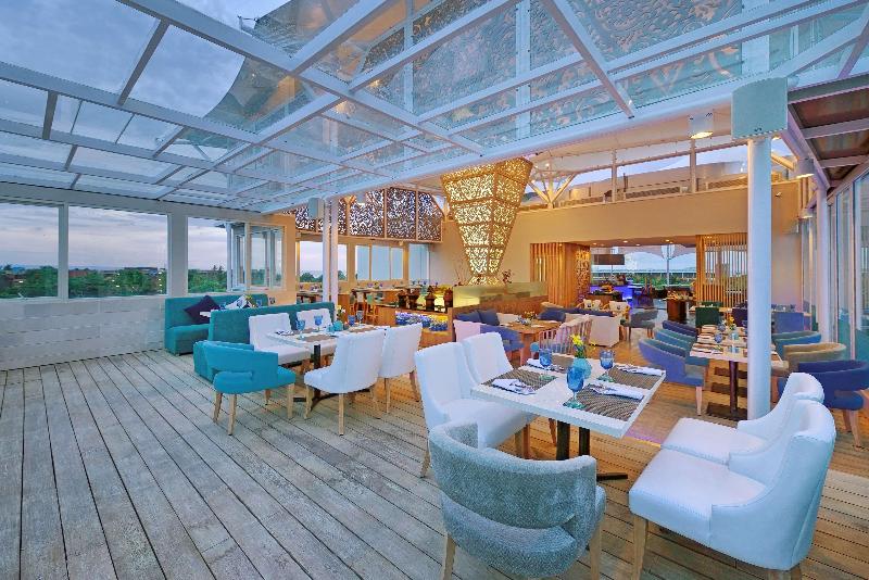 de Vins Sky Hotel Seminyak - Restoran