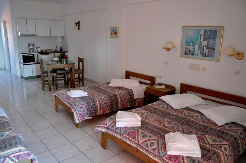 Poledas Apartments - Genel