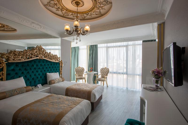White Monarch Hotel - Oda