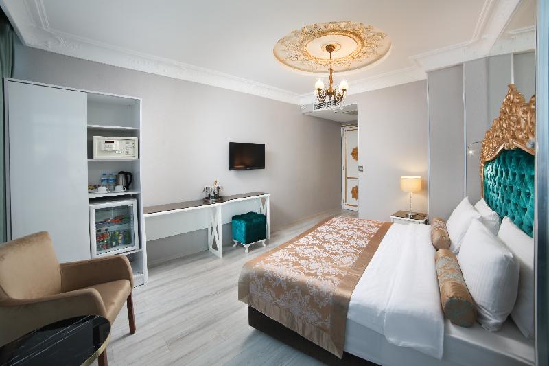 White Monarch Hotel - Oda