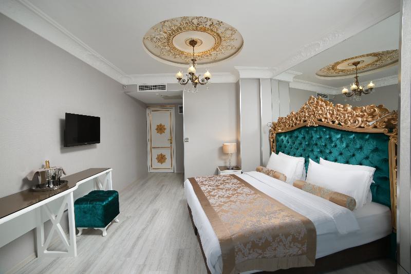 White Monarch Hotel - Oda