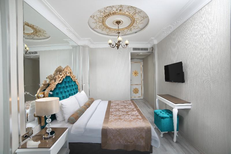 White Monarch Hotel - Oda