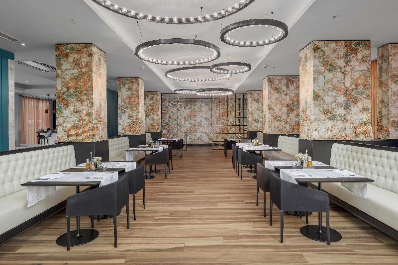 Crowne Plaza Budva by IHG - Restoran