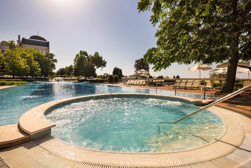 Alua Sunny Beach Resort & Spa - Havuz