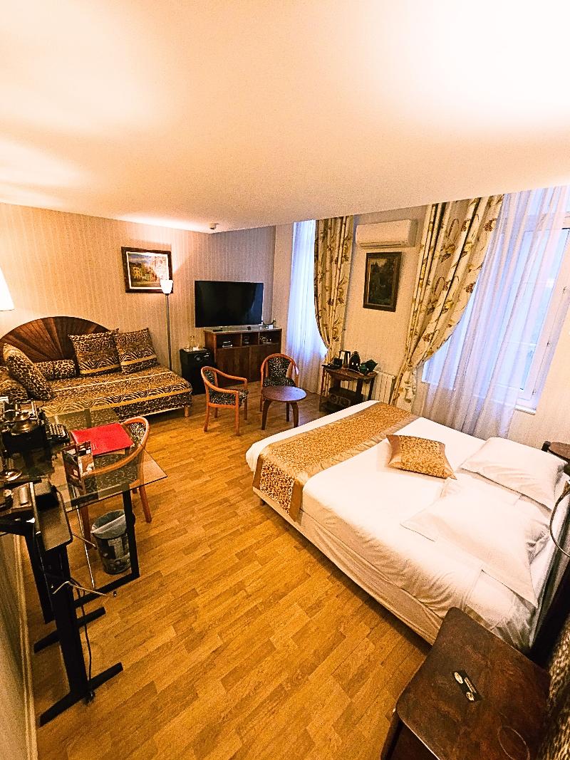 Hôtel Renaissance - Oda