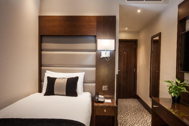 Park Grand Paddington Court Hotel - Oda