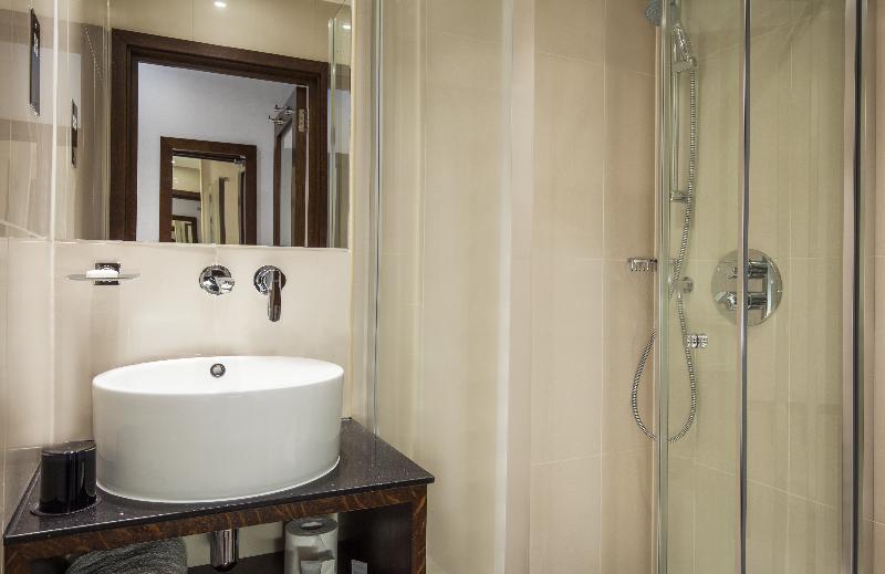 Park Grand Paddington Court Hotel - Oda
