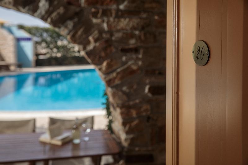 Proteas Hotel & Suites - Oda