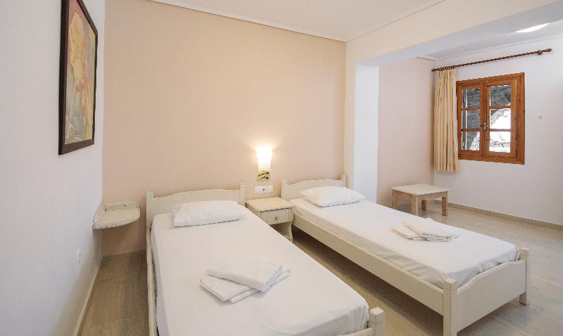 Proteas Hotel & Suites - Oda