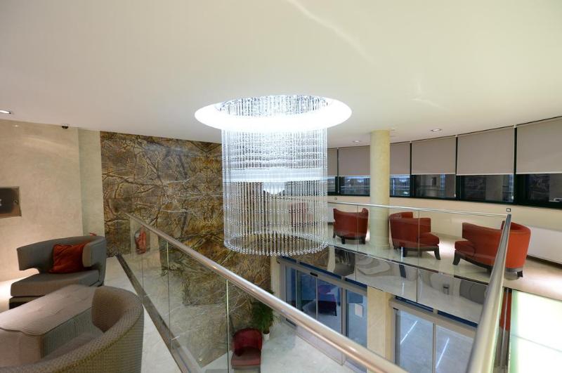 Hotel Hedonic - Genel