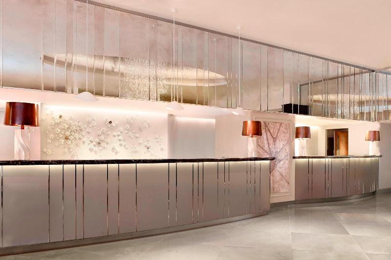 The Park Tower Knightsbridge - Lobi