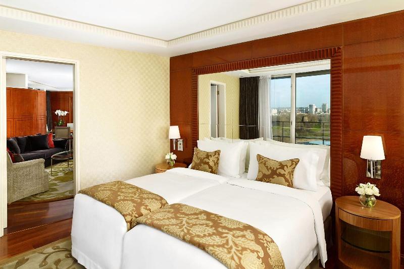 The Park Tower Knightsbridge - Oda