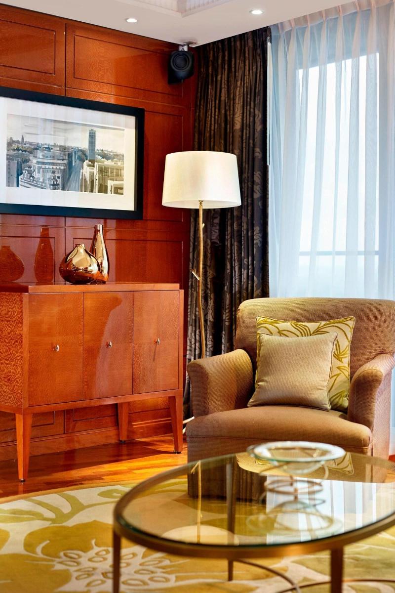 The Park Tower Knightsbridge - Oda