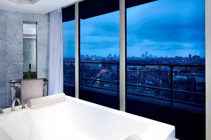 The Park Tower Knightsbridge - Oda