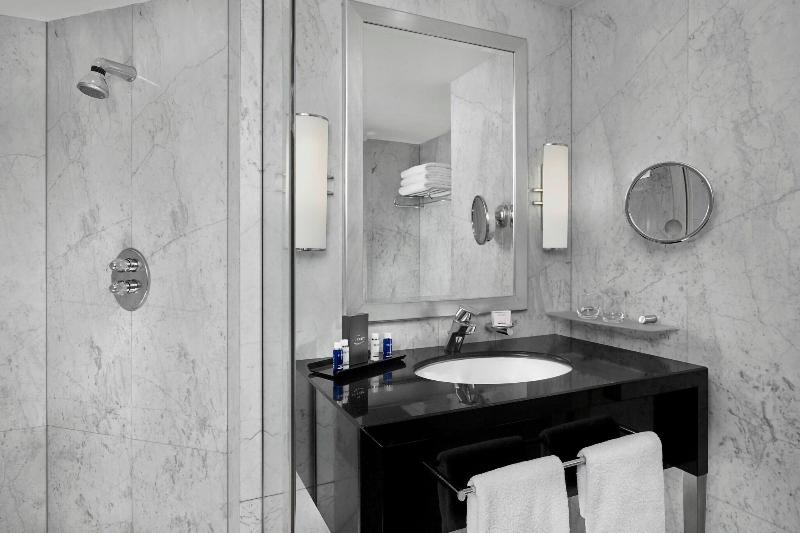 The Park Tower Knightsbridge - Oda