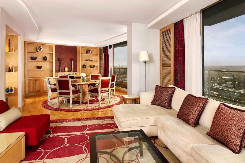 The Park Tower Knightsbridge - Oda