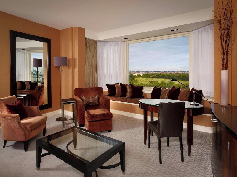 The Park Tower Knightsbridge - Oda